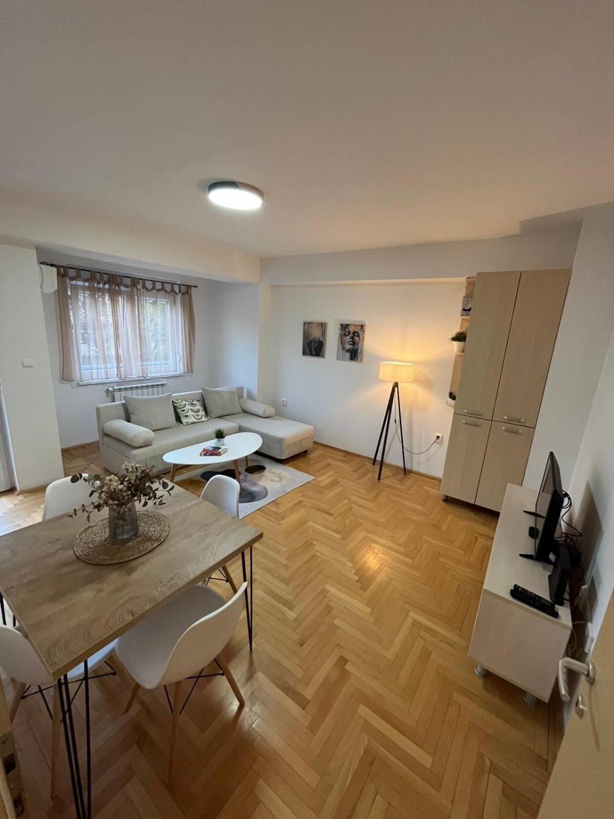 Best Value-Apartment In Skopie Exterior foto